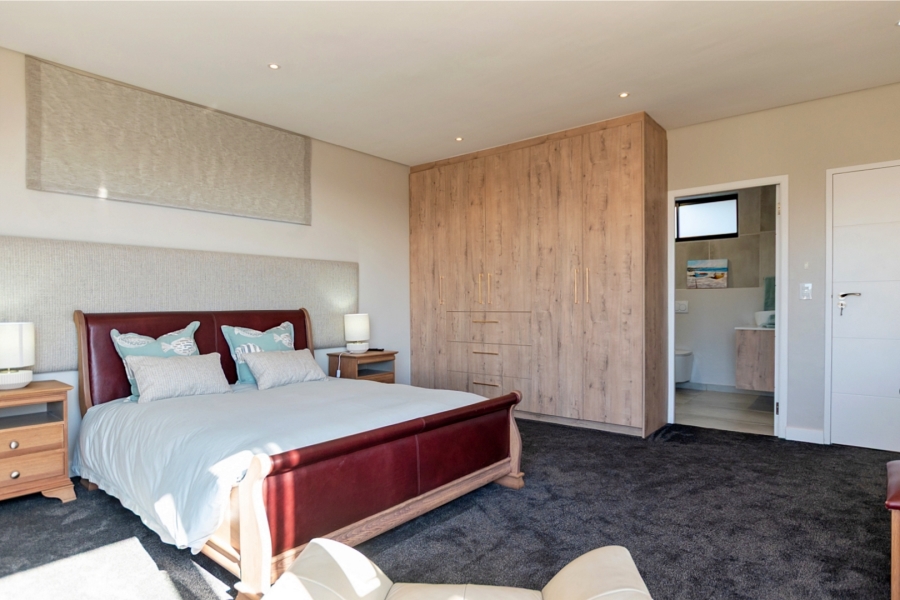 4 Bedroom Property for Sale in Myburgh Park Western Cape